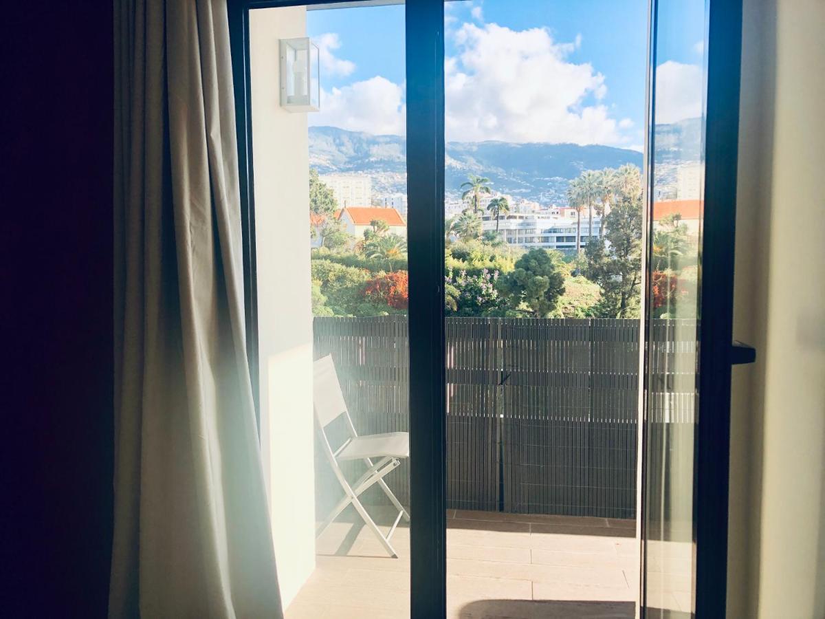 Blue River - Rua Dr Pita - Rooms Near Jardim Magnolia Funchal  Bagian luar foto